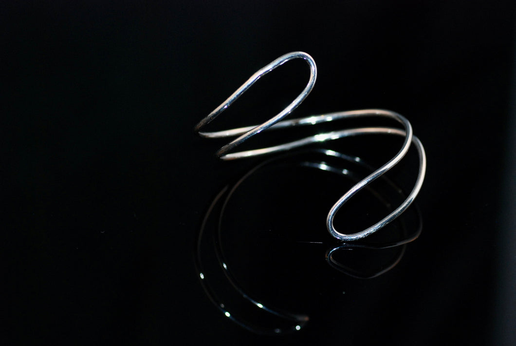 Armband i spiral i silver